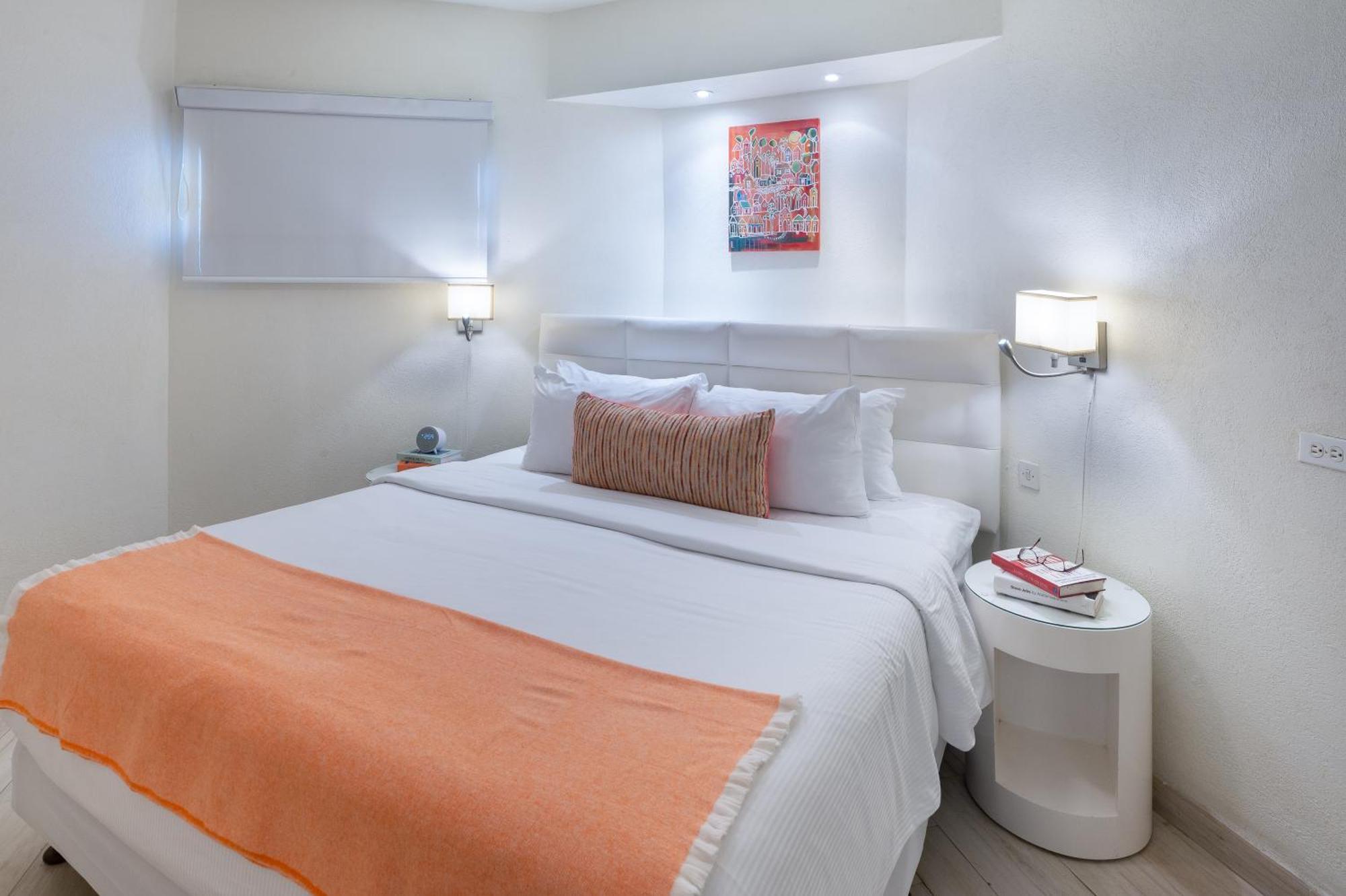 The Rockley By Ocean Hotels - Breakfast Included Bridgetown Bagian luar foto