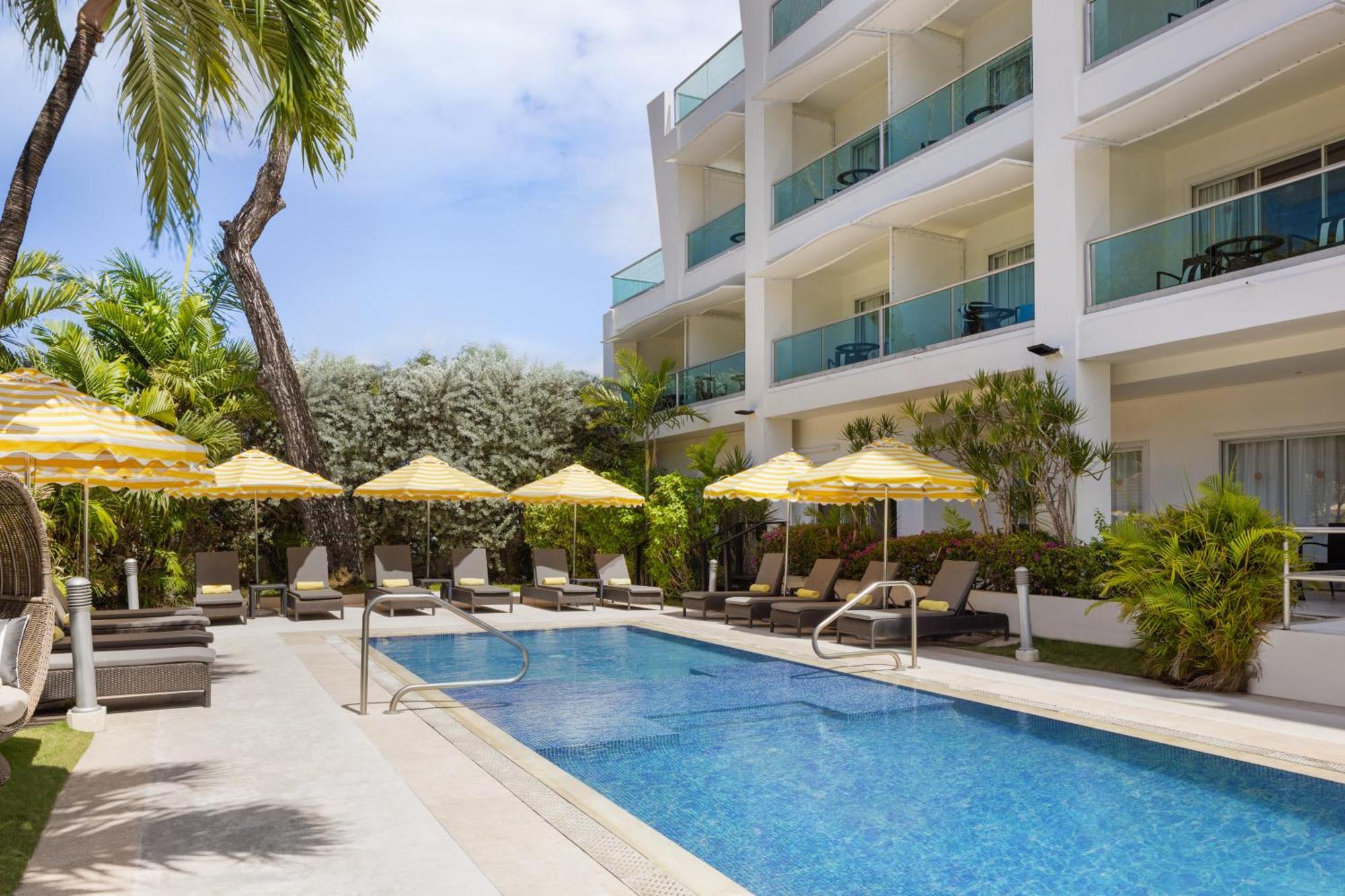 The Rockley By Ocean Hotels - Breakfast Included Bridgetown Bagian luar foto